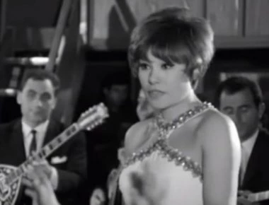 Δύσκολες ώρες για την Ελένη Προκοπίου (φώτο)